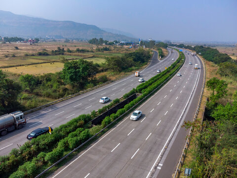NHAI రూ.1000 రివార్డ్ స్కీమ్ – టోల్ ప్లాజా టాయిలెట్ ఫిర్యాదు కార్యక్రమం