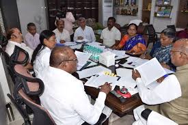 తెలంగాణలోని వెనుకబడిన తరగతుల కమిషన్ రాష్ట్రంలోని 50 కులాలను సంచార జాతులుగా గుర్తిస్తూ