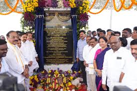 తెలంగాణలో భూముల రిజిస్ట్రేషన్ కార్యాలయాల రూపురేఖలు మారబోతున్నాయి.