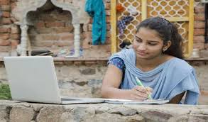 తెలంగాణలో ఉన్నత విద్యా రంగంలో పెద్ద ఎత్తున మార్పులు చోటుచేసుకోబోతున్నాయి.