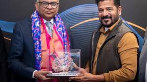 స్విట్జర్లాండ్‌లోని దావోస్‌లో జరిగిన ప్రపంచ ఆర్థిక వేదిక (WEF) సదస్సు తెలంగాణ రాష్ట్రానికి చారిత్రక మైలురాయిగా నిలిచింది.