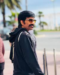 రవితేజ మరియు నవీన్ పోలిశెట్టి కొత్త మల్టీస్టారర్ సినిమా పోస్టర్