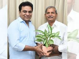 బీఆర్‌ఎస్ నేత, వేములవాడ మాజీ ఎమ్మెల్యే చెన్నమనేని రమేష్ పౌరసత్వ వివాదం మళ్లీ వార్తల్లోకి వచ్చింది.