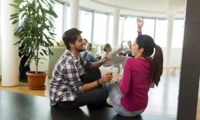 హైదరాబాద్ మహానగరంలో చదువు, ఉద్యోగాల కోసం నిత్యం వందల సంఖ్యలో యువత తరలివస్తుంటారు.