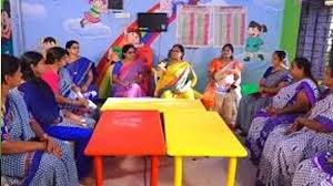 చిన్నారులు, గర్భిణులు, బాలింతలకు మరింత మెరుగైన సేవలు అందించాలనే లక్ష్యంతో ఆంధ్రప్రదేశ్ ప్రభుత్వం అంగన్వాడీ వ్యవస్థను బలోపేతం చేసే దిశగా కీలక నిర్ణయాలు తీసుకుంటోంది.