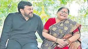 మెగాస్టార్ చిరంజీవి మరోసారి తన సెన్సిటివ్ మనసును అభిమానులకు పరిచయం చేశారు.